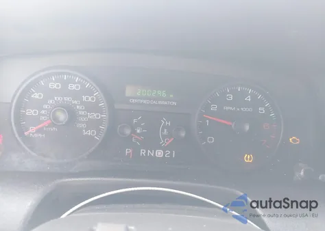 2011 Ford Crown Victoria Police Interceptor из США, поврежденный, VIN 2FABP7BVXBX182029